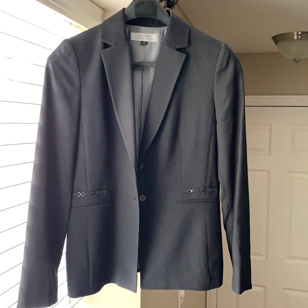 Tahari suit jacket